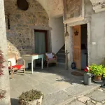 Cá Del Mecolo Di Apartamento Castiglione dʼIntelvi